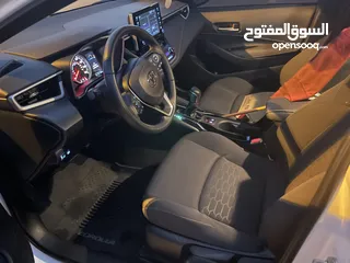  7 Toyota Corolla Hatchback 2022 black edition