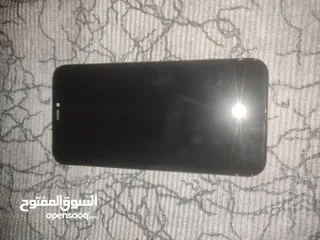  4 شاشة ايفون 12promax وشاشتين ايفون XR