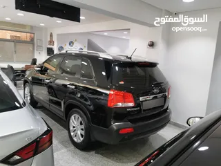  3 للبيع كيا سورينتو فل اوبشن موديل 2013