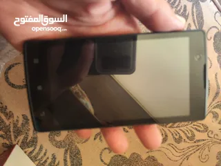  2 هواتف متنوعه تش  خطين و ميموري  بسعر تلفون لوكس