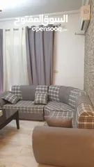  2 شقه مفروشه قريبه من الخدمات ومن المالك مباشره بناية عائلات واثاث جميل