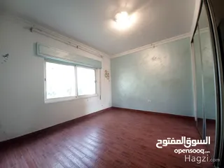  4 شقة للبيع في دير غبار  ( Property ID : 35320 )