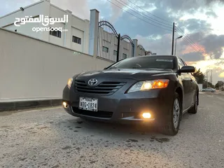  19 Toyota Camry 2008