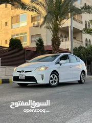  1 تويوتا بريوس 2013 كلين تايتل بطارية مركزيه بوضع الشركه
