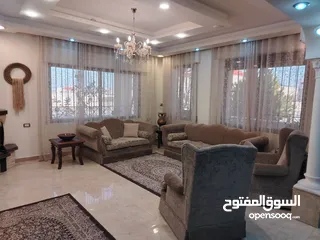  8 شقة مميزة للبيع