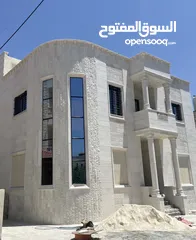  4 ڤيلا للبيع بسعر مغري