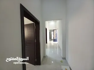  4 شقة للايجار مدينة الرياض مدخل منفصل مع حوش خاص