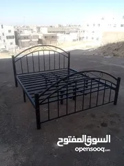  1 متوفر حاليا تخوت خشب وتخوت حديد جميع الاحجام والالوان والقياسات  متوفر غرف نوم أطفال وشباب