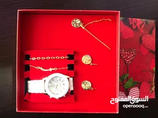  7 بكج ساعات مميز