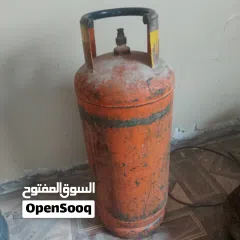  3 For Sale: Gas Cylinder   Full gas – with regulator – and hose  Delivery and installation av