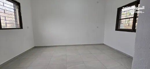  5 بيت للايجار