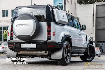  2 Land Rover Defender 2024 Hse  Black Edition Plug in hybrid   السيارة وارد و كفالة الشركة
