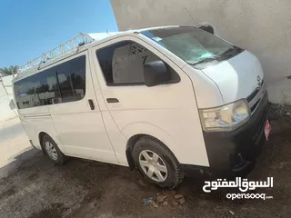  2 Toyota Hiace