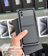  15 عرض خااص : Samsung Z flip 3 128gnb جهاز نظيف جدا بدون إي مشاكل مع ملحقاته و ضمان من المحل بأقل سعر