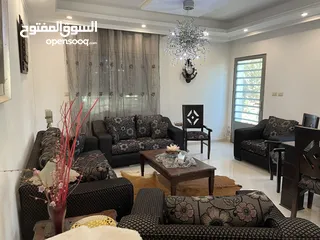  4 طقم كنب + طاوله سفره مع 8 كراسي + بوفيه مع مرايه + 3 طاولات وسط