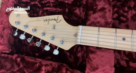  3 Fender Stratocaster 50s Original with hard case