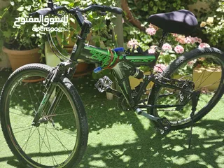  2 بسكليت نظيف ومرتب ياباني للبيع