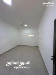  5 شقة للبيع العامرات مرتفعات الثالثة بالقرب من مسجد الحق وعقبة بوشر فرصة للشراء