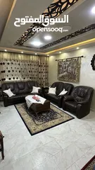  4 طقم كنب امريكي6 مقاعد جلد طبيعي من آشلي