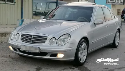  1 E200. 2004