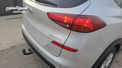  14 جيب هونداي توسان 2020 ديزل 4×4  يد اولا ولا غرام بويه 2000 تيربو بسعر لقطه الله يبارك