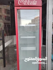  1 ثلاجة ببسي وثلاجة كولا و