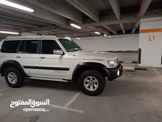  5 فتك 2004 جير عادي بحاله ممتازه