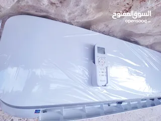  4 مكيف هايسنس المكينة الالمانية 2طن فل انفيرتر بحال الوكالة استخدام أشهر يدعم خاصية التحكم عن بعد واي
