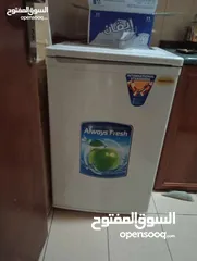  6 اثاث مكتبي مستعمل بحال الوكالة وذات جودة عالية وبفترة استعمال خفيفة جدا