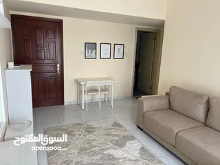  7 أوول ساكن للإيجار الشهري شقة مفروشة غرفة وصالة في عجمان منطقة الجرف
