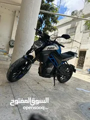  1 دراجه ناريه cf nk300 بحال الوكاله