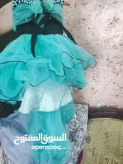  8 فساتين عمر 3،4سنين