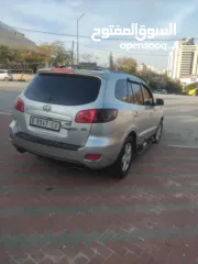  1 هونداي سنتافيه . ركز رخصه وتامين سنه  شاشه أندرويد كبيره حساس خلفي  فتحة سقف  شصيات نضاف  عمدان الف