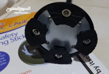  3 عكازة عصا قابله للطي لكبار السن  و قاعده مانعه انزلاق و ضوء ليد عكاز  عكازه عصا هديه هدايا