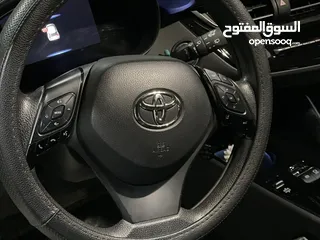  14 ‎2020 Toyota C-HR full electric