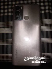  2 تلفون للبيع والكسور والخدوش على اللزقة والشاشة جديدة وما فيها أشي