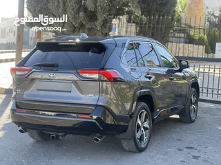  4 تويوتا راف فور برايم plug_in بسعررر مغري 7جيد جمرك جديد /2021// rav4 Prime