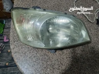  25 اضويه اثنين واحد تويوتا وواحد هونداي ومسجلات اثنين واحد منهم مع فريم للبيع بسعر مغري جداً