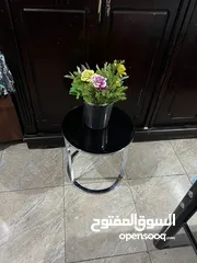  1 طاوله وسط استعمال خفيف