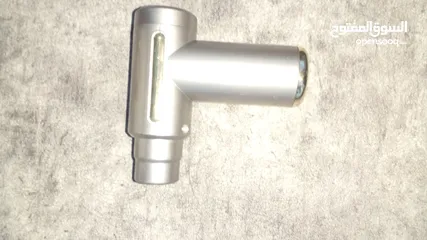  4 فرد المساج MASSAGE GUN