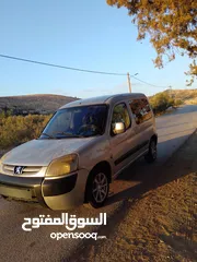  1 بيجو بارتنر 2008