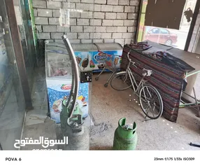  9 سوبر ماركت للبيع