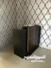  3 عفش مكتب بحالة الجديد استخدام شهرين فقط