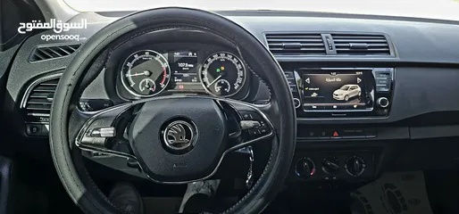  11 سكودا فابيا 2022 اوتماتيك بنزين سحب شركة فحص نخب