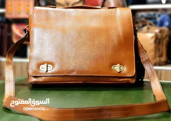  11 High quality leather bag. حقيبة جلدية عالية الجودة