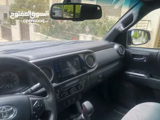  9 تويوتا تاكوما 2017  كابينة و نص مميز غيار عادي 4x4   بحالة ممتازة من المالك.