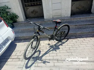  1 بسكليت امريكي  جنط 26 للبيع بحالة الوكالة قابل للتفاوض