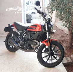  2 دراجة دوكاتي للبيع كاش فقط Ducati scrambler 62 .