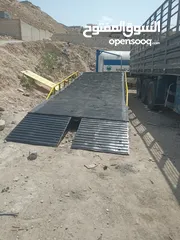  4 شركةالروادلرمبات =رمبات تحميل وتنزيل البضائع والسيارات جميع المقاسات والأحجام ثابت ومتحرك