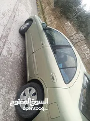  5 سيارة نيسان صني 2010